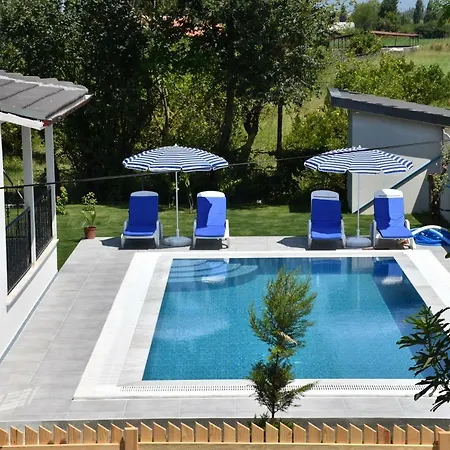 Private With Swimming Pool In Dalyan Tatil Evi